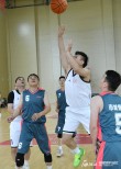 关于参赛选手表现出色，体育场内外掌声不断的信息
